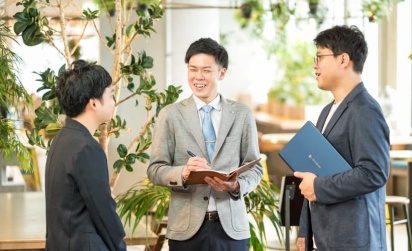 特徴③：会社設立後も継続してサポート
